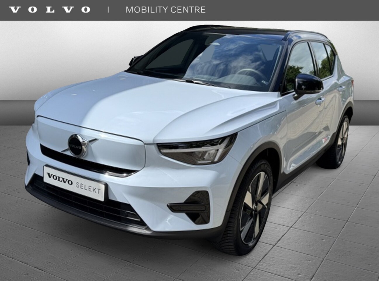 Volvo XC40 - Extended range Plus 82 kWh | Verwarmbare stoele/-Stuurwiel | War - AutoWereld.nl