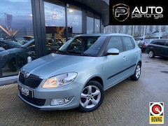 Skoda Fabia - 1.2 TSI Dynamic 86PK | Airco | Cruise Control | Trekhaak | Sport Stoelen |