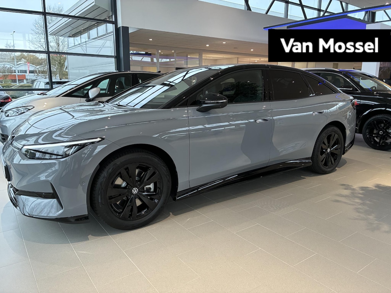 Volkswagen ID.7 - Pro Limited Edition 77 kWh | 286 PK | !VOORRAAD! DIT JAAR NOG RIJDEN MET 17% BIJTELLING | - AutoWereld.nl