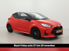 Toyota Yaris - 1.5 Hybrid Executive | Navigatie | Dodehoek detectie | Head-up display | Stoelverwarming |