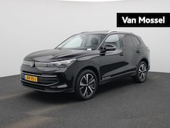 Volkswagen Tiguan - 1.5 eHybrid Life Edition 204 PK | Trekhaak 1800 KG trekgewicht | Panoramadak | Stoelverwar