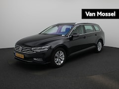 Volkswagen Passat Variant - 1.5 TSI Business 150 PK | Automaat | Navigatie | Climatronic | Apple Carplay | Adaptieve C