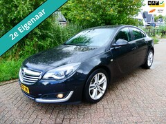 Opel Insignia - 1.4 T 140pk 5-deurs 2e eig. Clima Cruise Navi LED PDC Historie