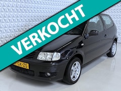 Volkswagen Polo - 1.4 Comfortline met APK tot 04-2026 (2001)