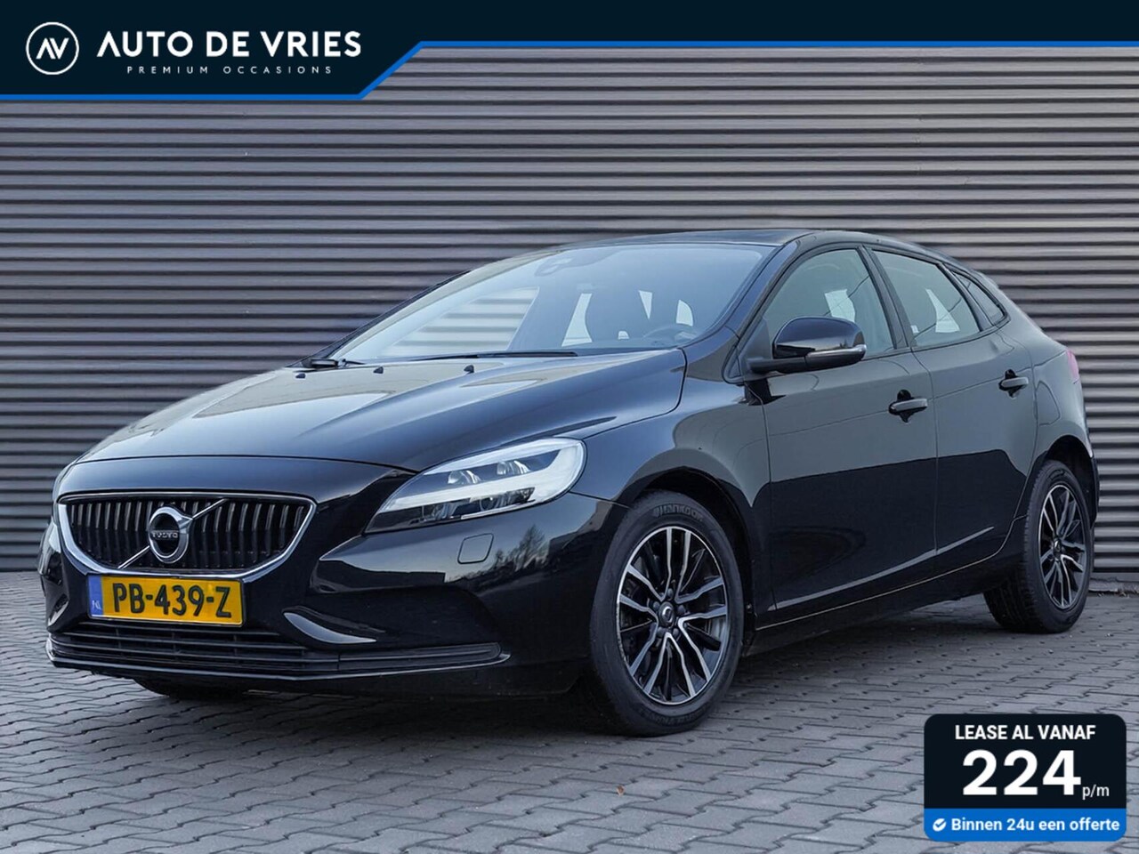 Volvo V40 - 2.0 T2 122pk Nordic+ | Full LED | Navigatie | Stoelverwarming - AutoWereld.nl