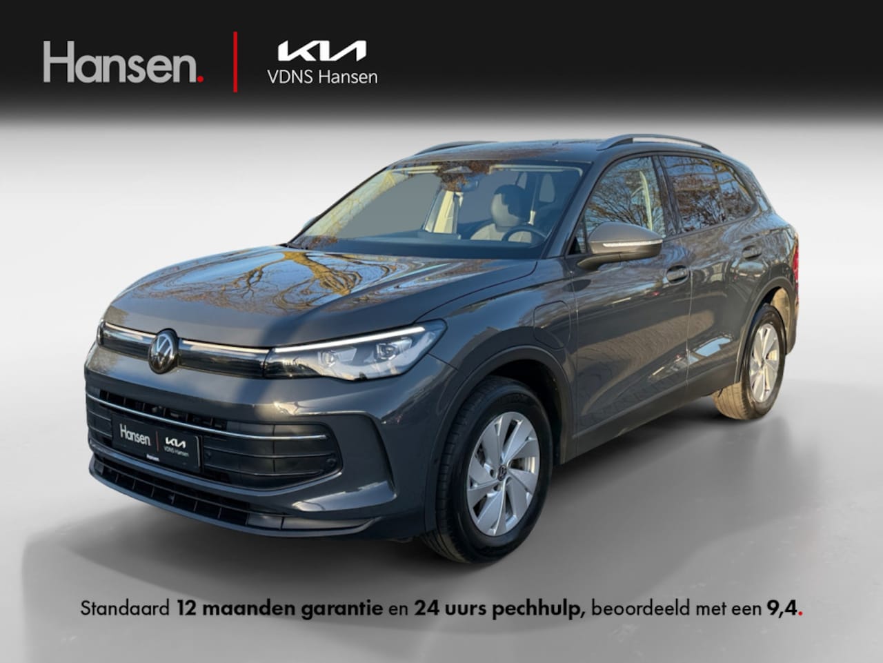 Volkswagen Tiguan - 1.5 eHybrid Life EditionI Carplay I Camera I Keyless - AutoWereld.nl