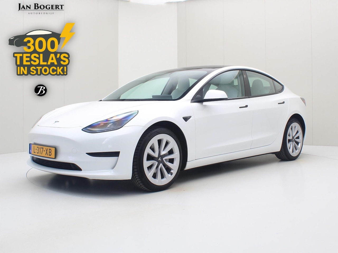 Tesla Model 3 - Standard RWD Plus FACELIFT [ WIT LEDER+LFP ACCU+WARMTEPOMP+AUTOPILOT+60 kWh+PREMIUM AUDIO - AutoWereld.nl