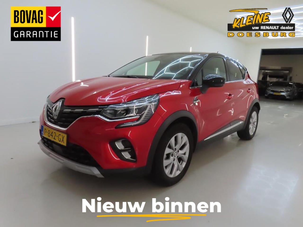 Renault Captur - 1.3 TCe 140 EDC Intens | Easylink navigatie | Trekhaak | Lage kilometerstand!! | Dealerond - AutoWereld.nl
