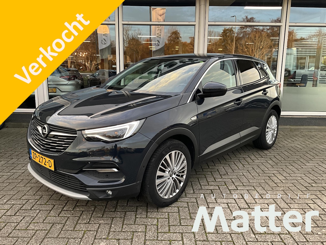 Opel Grandland X - 1.2 Turbo Business Executive 1.2 Turbo Business Executive - AutoWereld.nl