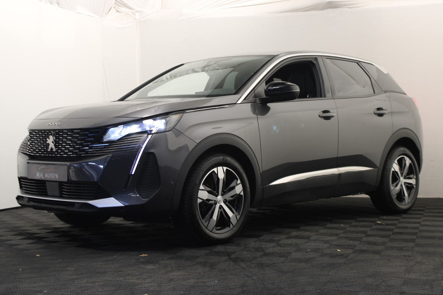 Peugeot 3008 - 1.2 PureTech Allure Pack Business |Stoelverwarming|Camera|Navi| - AutoWereld.nl