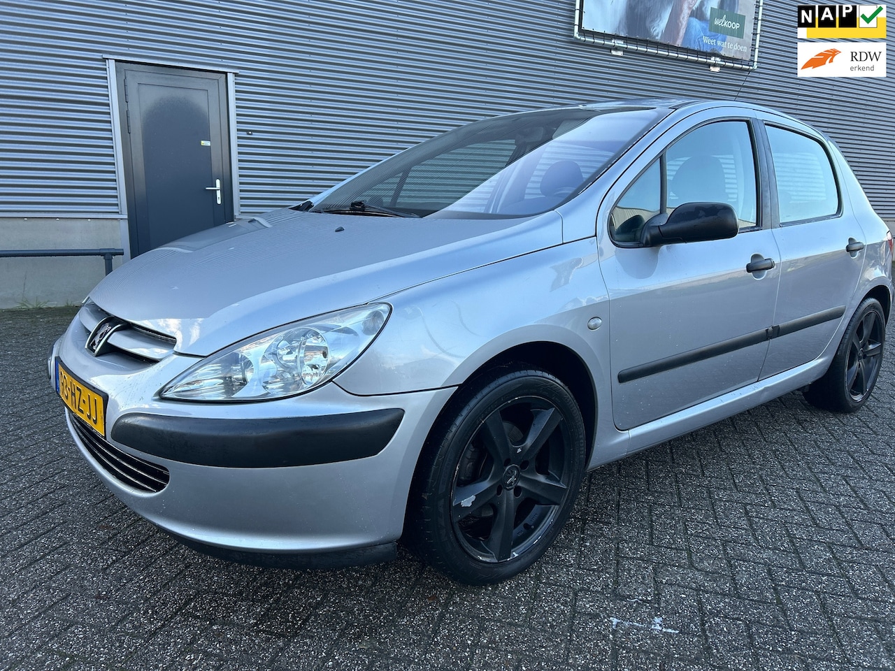 Peugeot 307 - 1.6-16V XR INRUILER ZO MEENEMEN - AutoWereld.nl