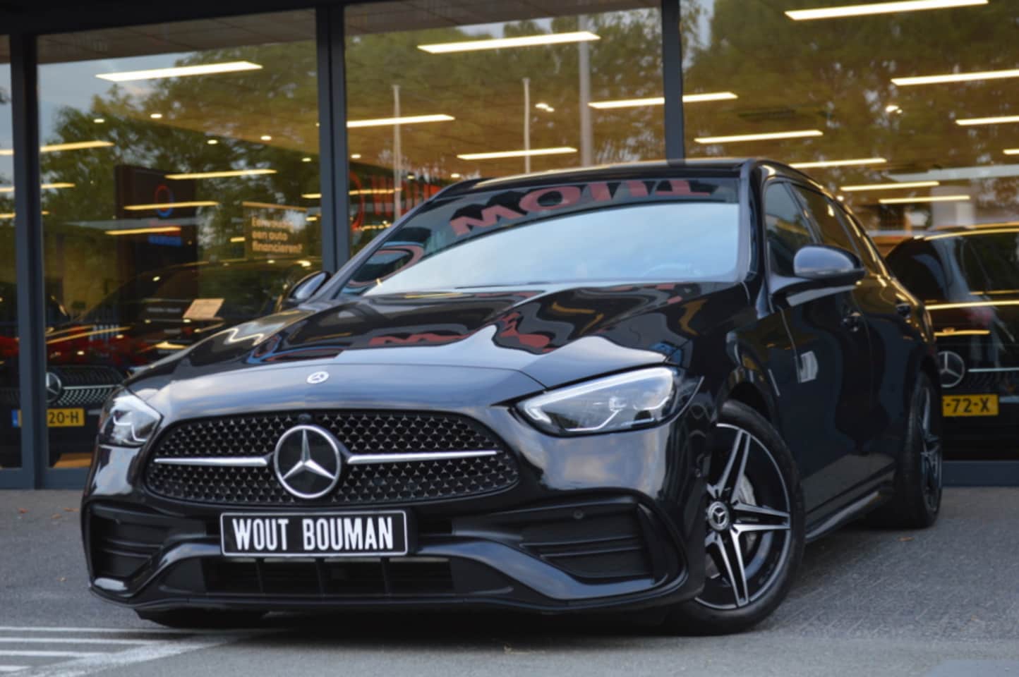 Mercedes-Benz C-klasse Estate - 200 AMG Led Panorama Sfeer Camera Night CarPlay Pdc - AutoWereld.nl