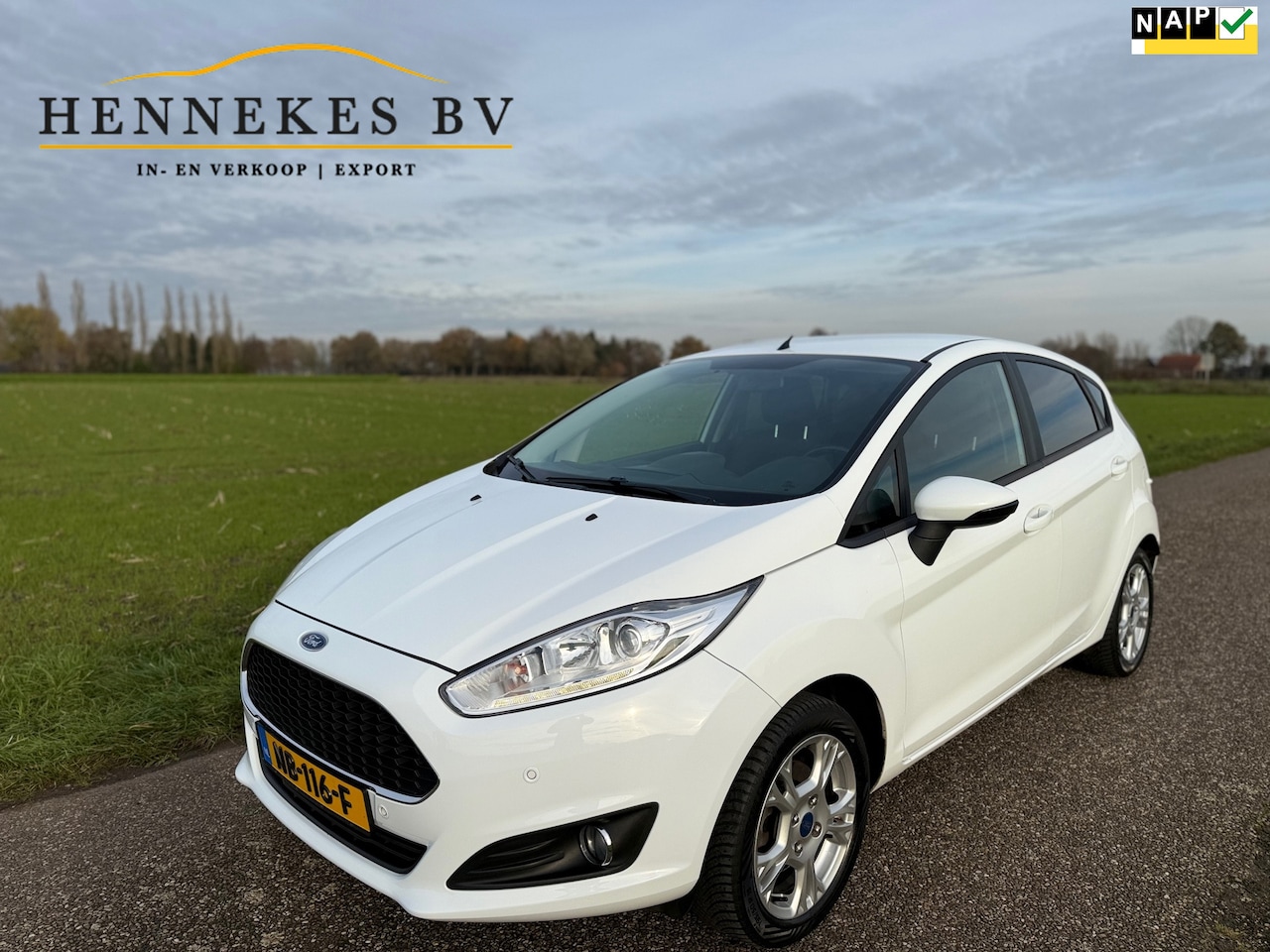 Ford Fiesta - 1.0 Style Ultimate Navi / Clima / Pdc - AutoWereld.nl