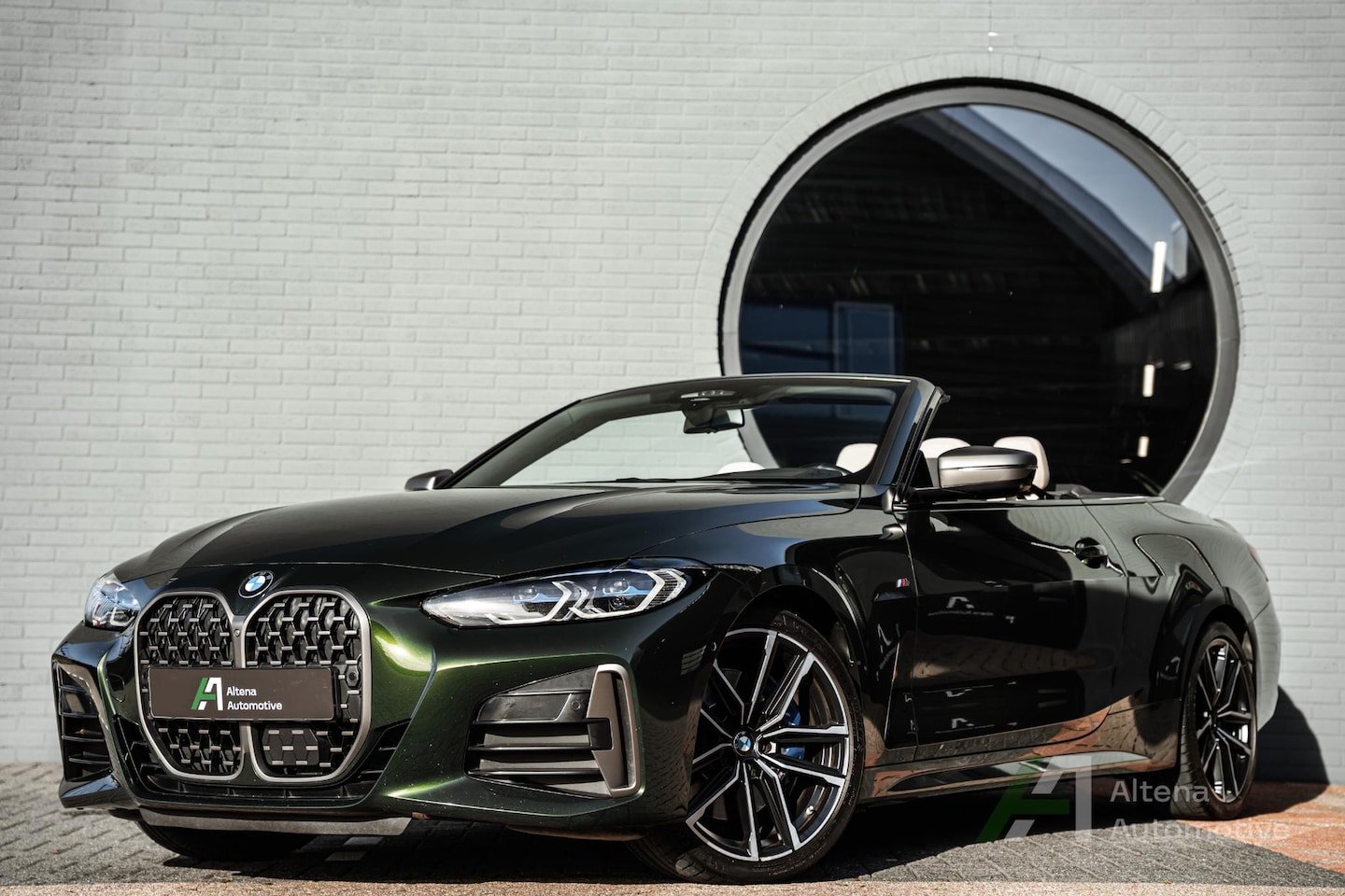 BMW 4-serie Cabrio - M440i xDrive High Executive Harman Kardon, 360 graden camera, laser, head-up - AutoWereld.nl