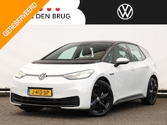 Volkswagen ID.3 - First 58 kWh 204 pk | Adaptieve Cruise control | Stuur- en stoelverwarming | Navigatie | 1