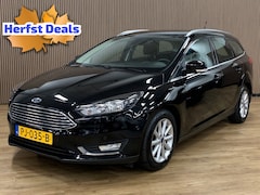 Ford Focus Wagon - 1.5 Titanium|Navigatie|Climate Control|