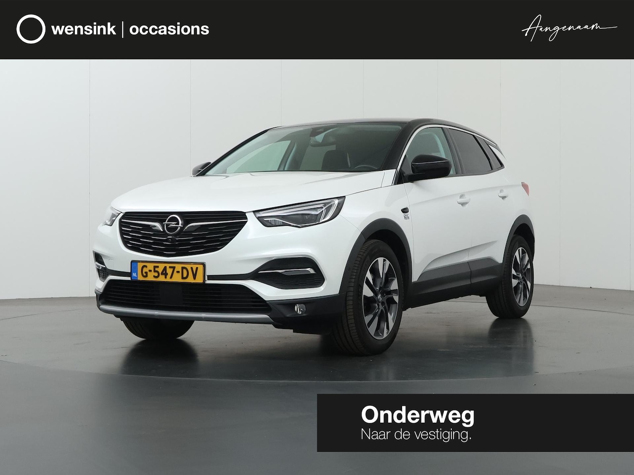 Opel Grandland X - 1.6 Turbo Innovation | Trekhaak | Navigatie | Parkeercamera 360° | Stoelverwarming / koeli - AutoWereld.nl