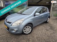 Hyundai i20 - 1.2i i-Motion | 2E EIGENAAR | 12 MND GARANTIE | ELEC RAMEN | AIRCO | NW APK |