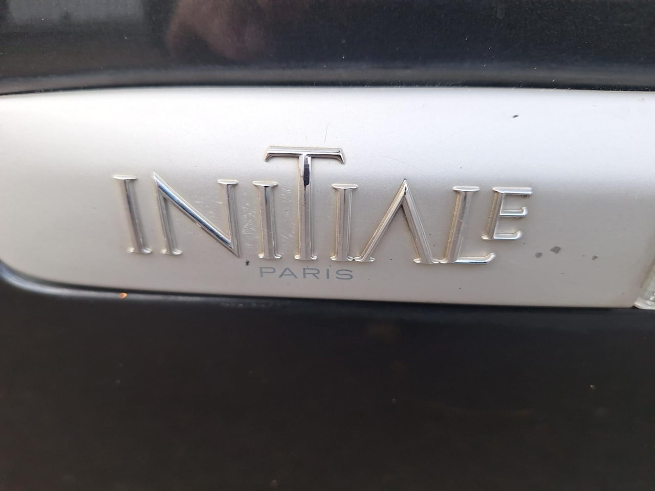 Renault Clio - 1.6-16V Initiale Nw apk,Nw koppeling,Nap luxe uitvr! - AutoWereld.nl