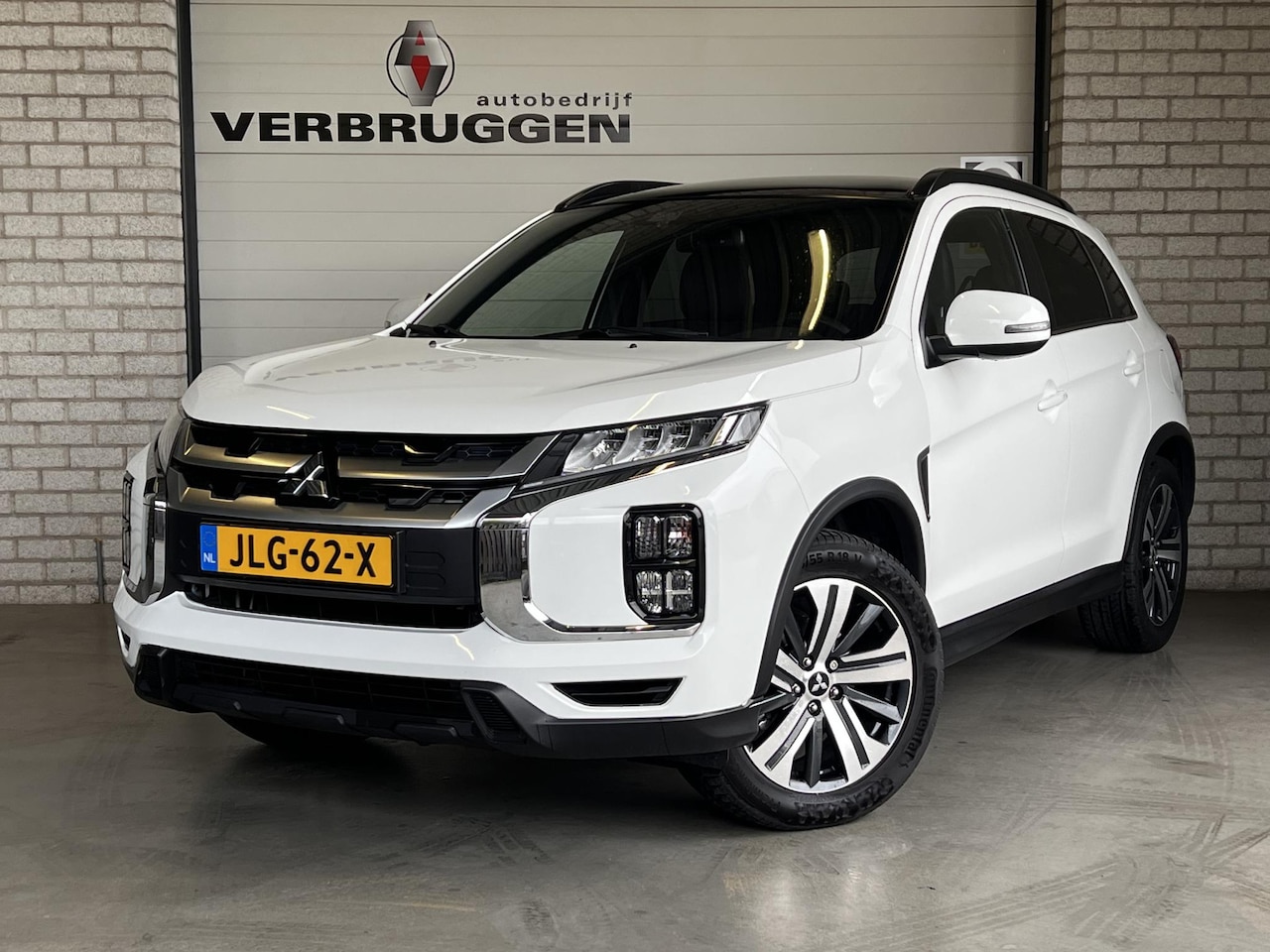 Mitsubishi ASX - 2.0 Intense+ | 18" LMV | PanoDak | Trekhaak | Carplay | Navi | All-in rijklaarprijs - AutoWereld.nl