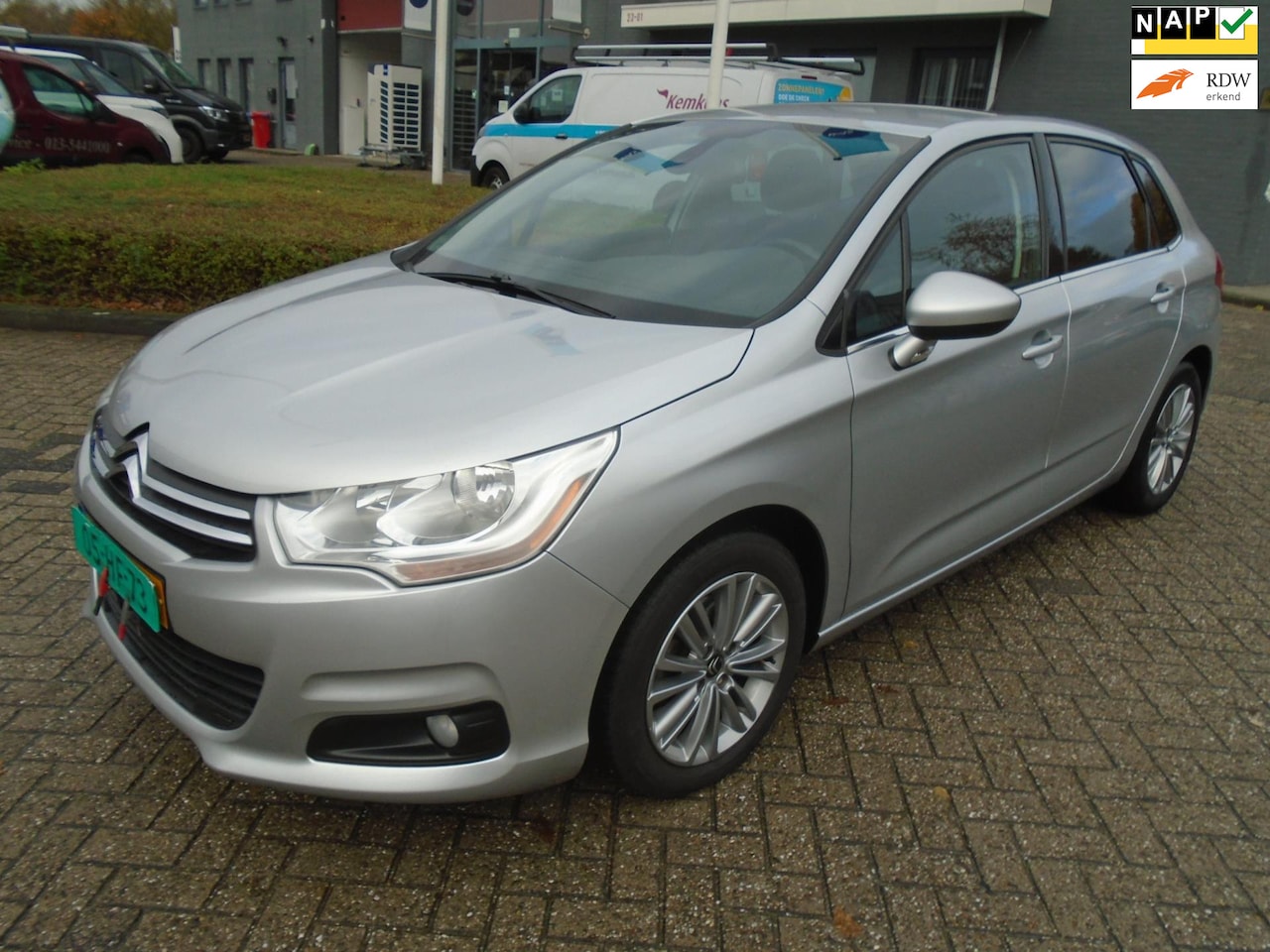 Citroën C4 - 1.6 VTi Tendance 1.6 VTi Tendance Nieuwe Apk - AutoWereld.nl