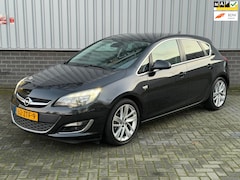 Opel Astra - 1.4 Turbo Sport |Navi|CruiseCtrl|Leder|Bluetooth|Trekhaak|