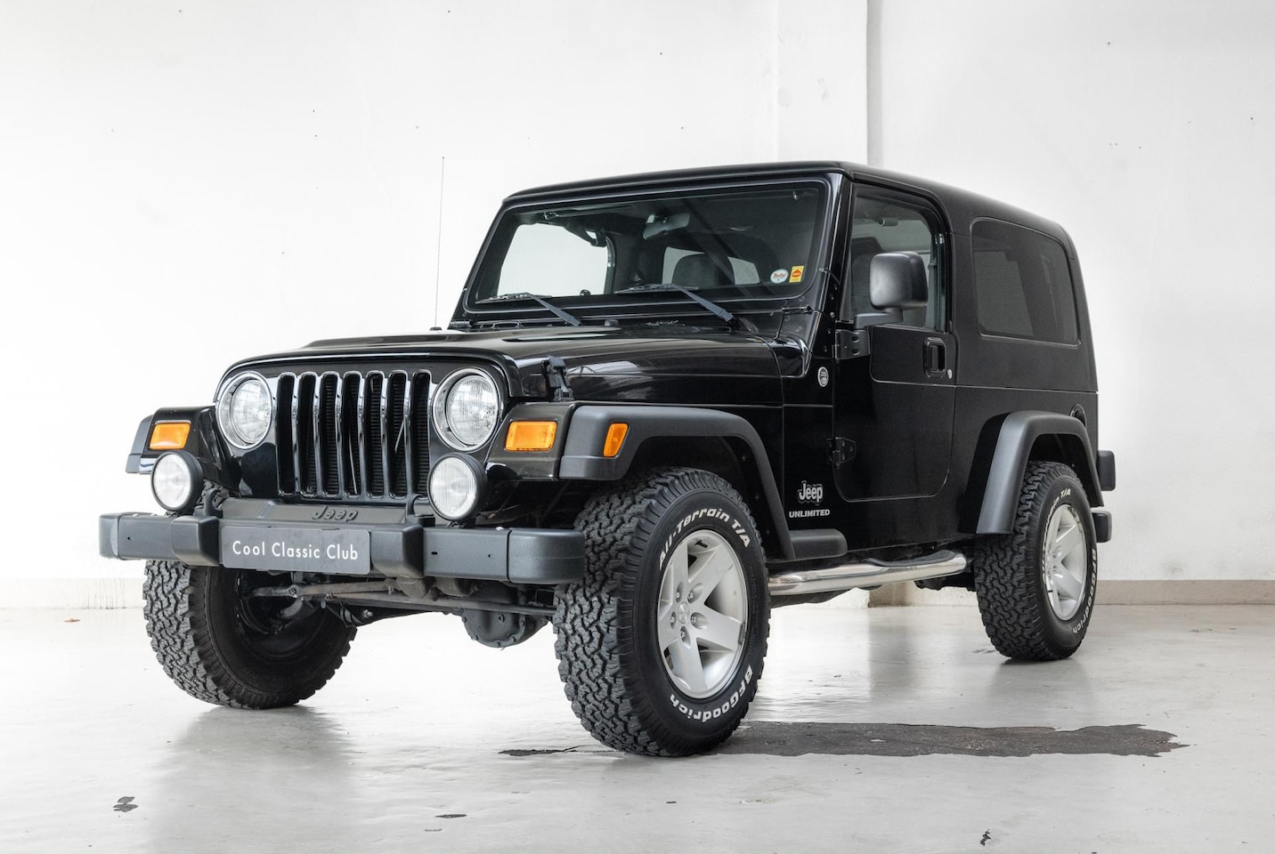 Jeep Wrangler - TJ LWB - Low Mileage - EU Delivered - - AutoWereld.nl