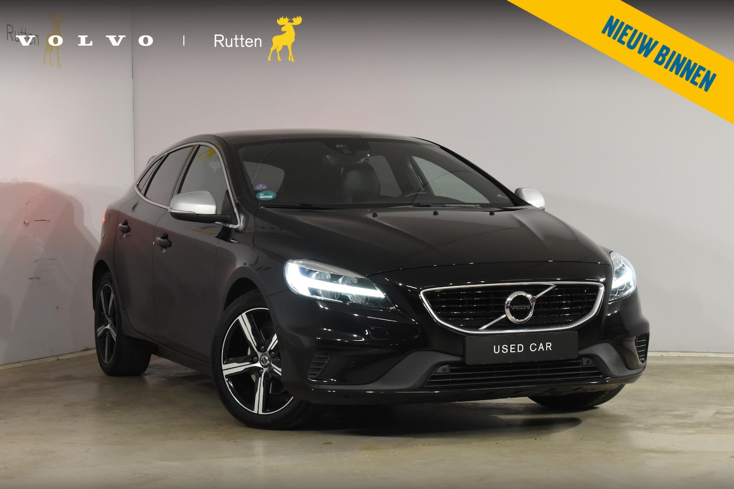 Volvo V40 - T4 190PK Business Sport R-Design - AutoWereld.nl