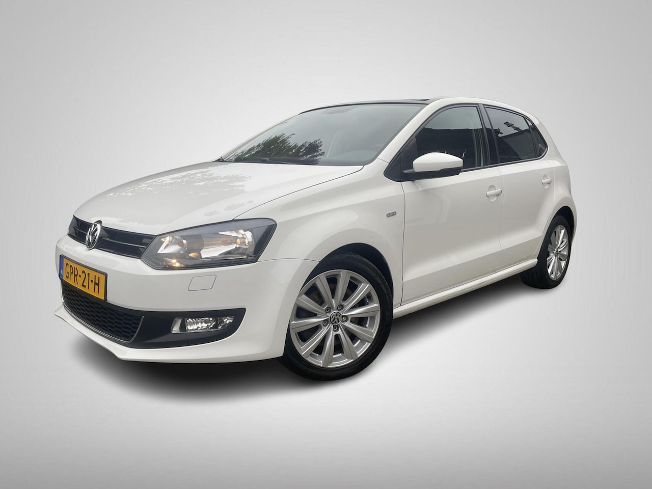 Volkswagen Polo - 1.2 TSI Life Edition | NIEUWE KETTING | PANO - AutoWereld.nl