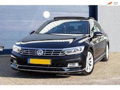 Volkswagen Passat - 1.4 TSI ACT 3X R-LINE PANO/LEDER/LED/VOL