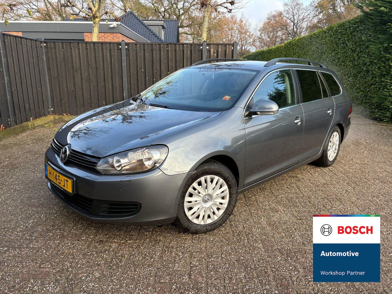 Volkswagen Golf Variant - 1.2 TSI Trendline BlueMotion TREKHAAK - STOELVERWARMING - CLIMATE - AutoWereld.nl
