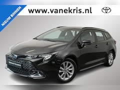 Toyota Corolla - Hybrid 140 Dynamic, Parkeersensoren , Stuur en stoelverwarming