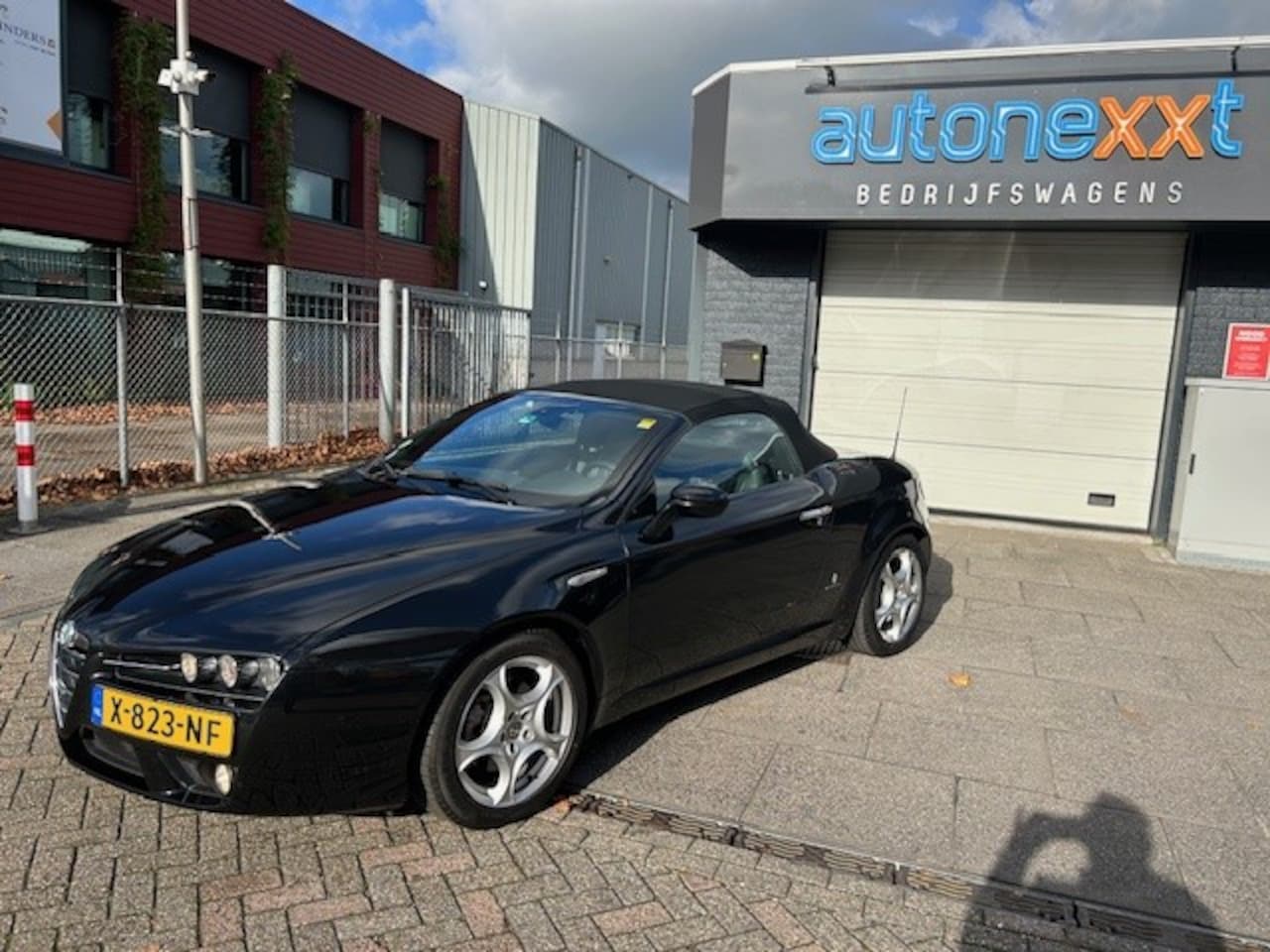 Alfa Romeo Spider - 2.2 JTS Exclusive AIRCO I NAVIGATIE I LMV I ELEKTRISCH DAK I COMPLETE ONDERHOUDSHISTORIE V - AutoWereld.nl