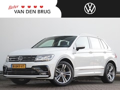 Volkswagen Tiguan - 1.5 TSI ACT Comfortline Business R-Line | Trekhaak | LED | Stoelverwarming | Camera | Digi