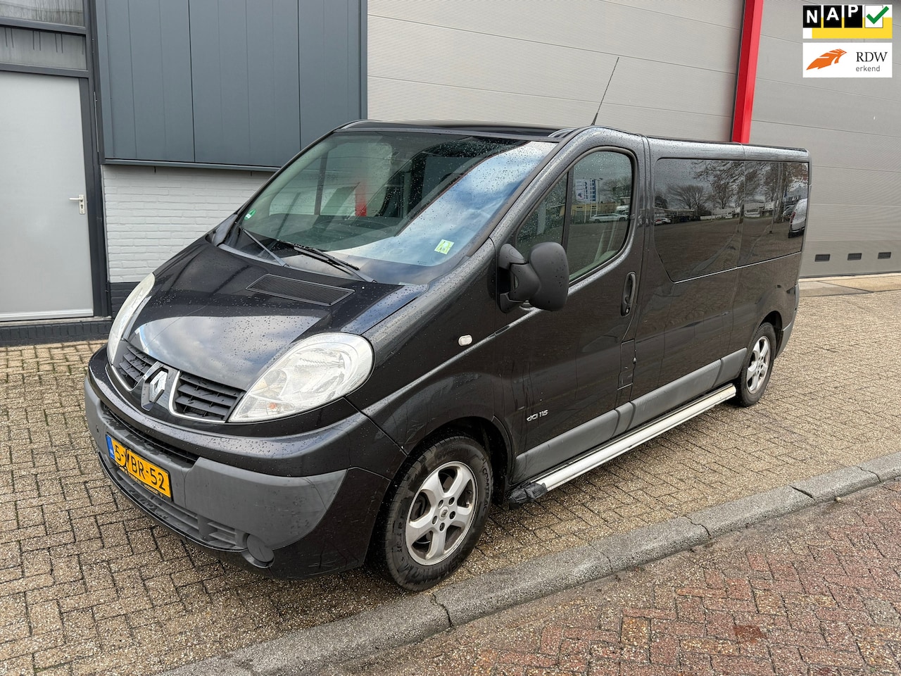 Renault Trafic - 2.5 dCi T29 L2H1 DC | dubbelcabine - AutoWereld.nl