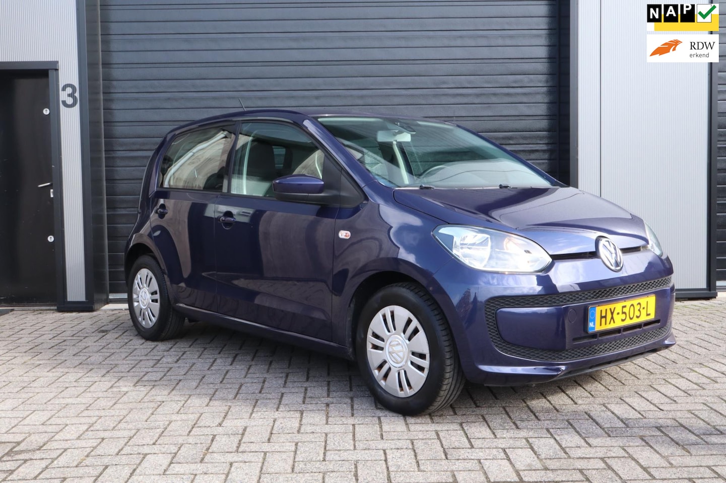 Volkswagen Up! - 1.0 move up! BlueMotion NAVI PDC CRUISE LAGE KM STAND 1E EIG - AutoWereld.nl