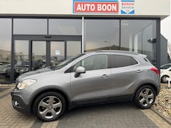 Opel Mokka - 1.6 116PK COSMO : NAVI/P-CAM/2xPDC/CLIMA/MEDIA/ TREKH./BTA/STOELVERW/LMV/2 EIG./NL AUTO/KM