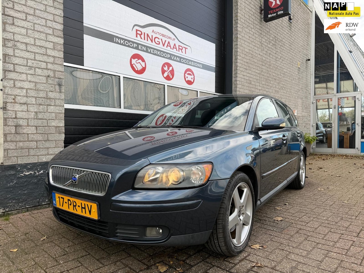Volvo V50 - 2.4 Momentum nette Auto - AutoWereld.nl