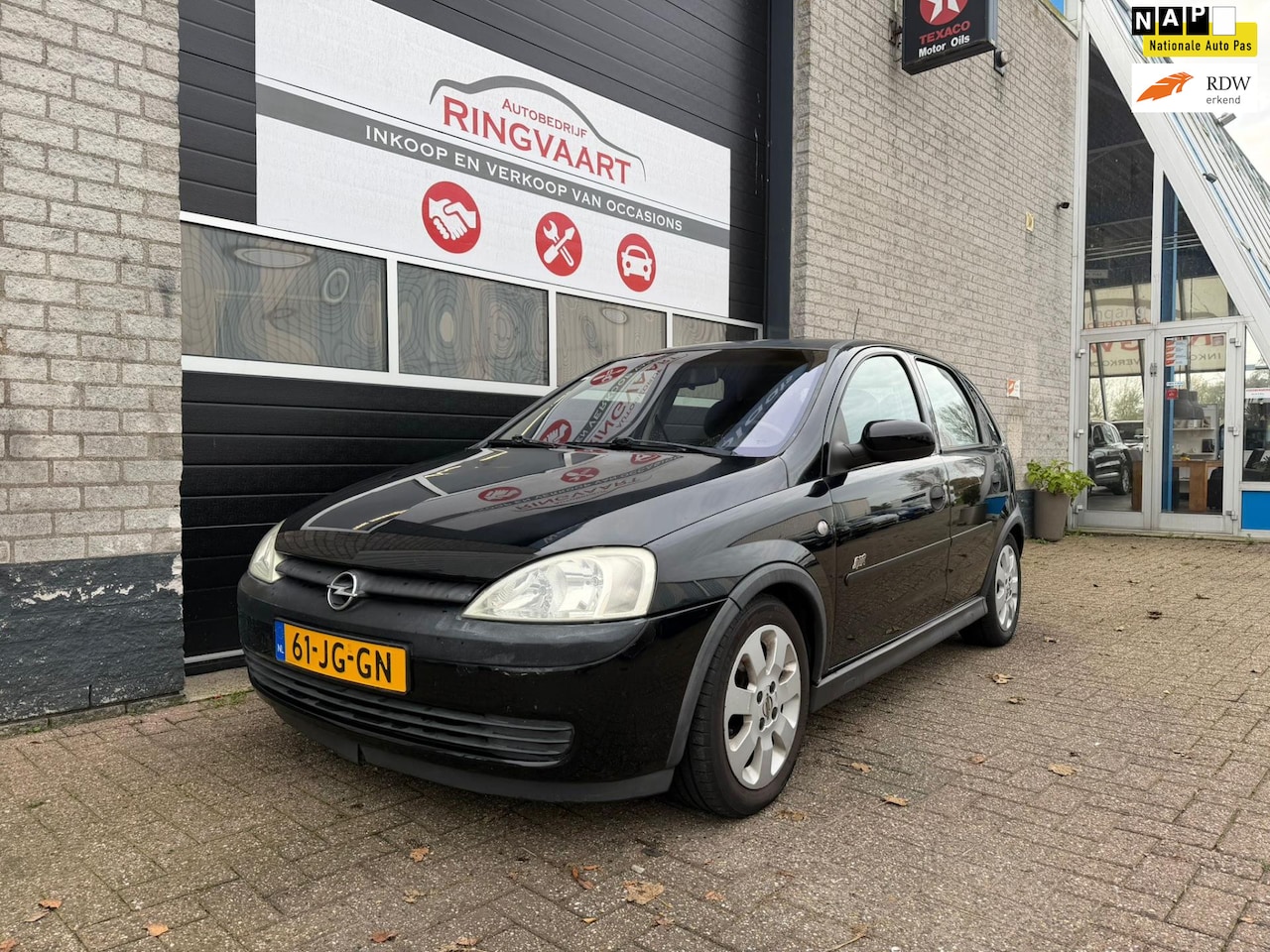 Opel Corsa - 1.2-16V Sport Met JAAR APK - AutoWereld.nl