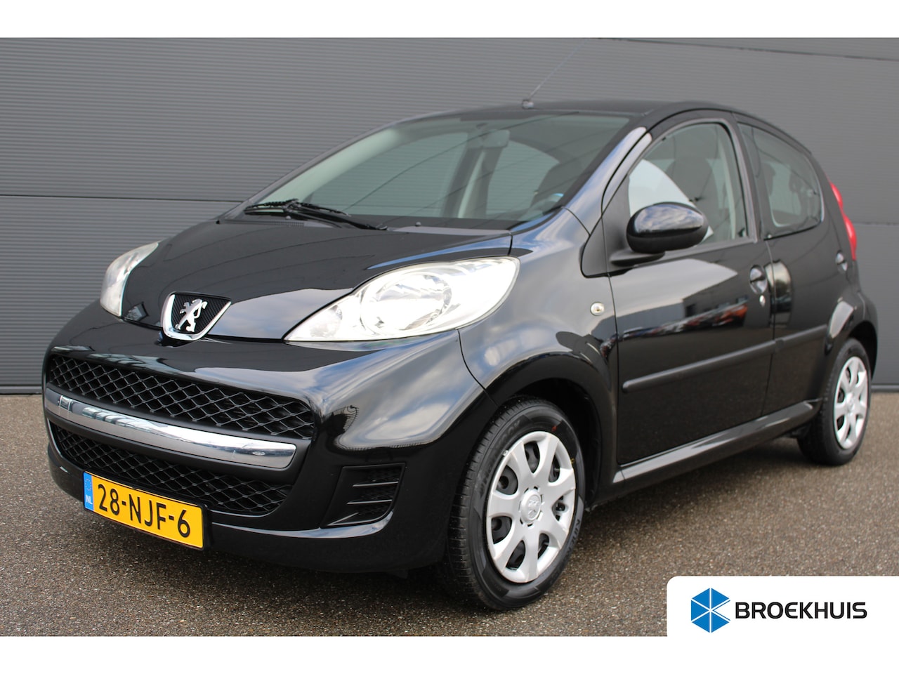 Peugeot 107 - 1.0-12V Urban Move | Airconditioning | Radio/CD-speler | 95.000km | Elektrische bedienbare - AutoWereld.nl