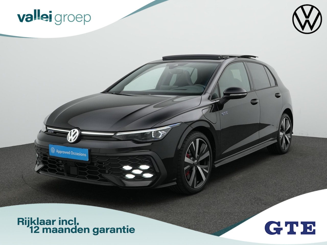Volkswagen Golf - 1.5 eHybrid 272 pk DSG GTE | Panoramadak | Trekhaak | Adaptief onderstel | Head-up display - AutoWereld.nl