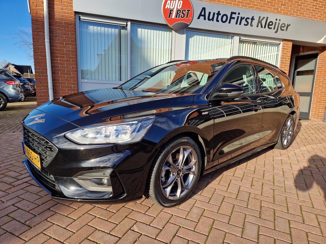Ford Focus Wagon - 1.0 EcoBoost Hybrid 125PK ST-Line AGR-Stoel Winterpack - AutoWereld.nl