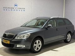 Skoda Octavia Combi - 1.4 TSI Greentech Elegance // TREKHAAK // NAVIGATIE