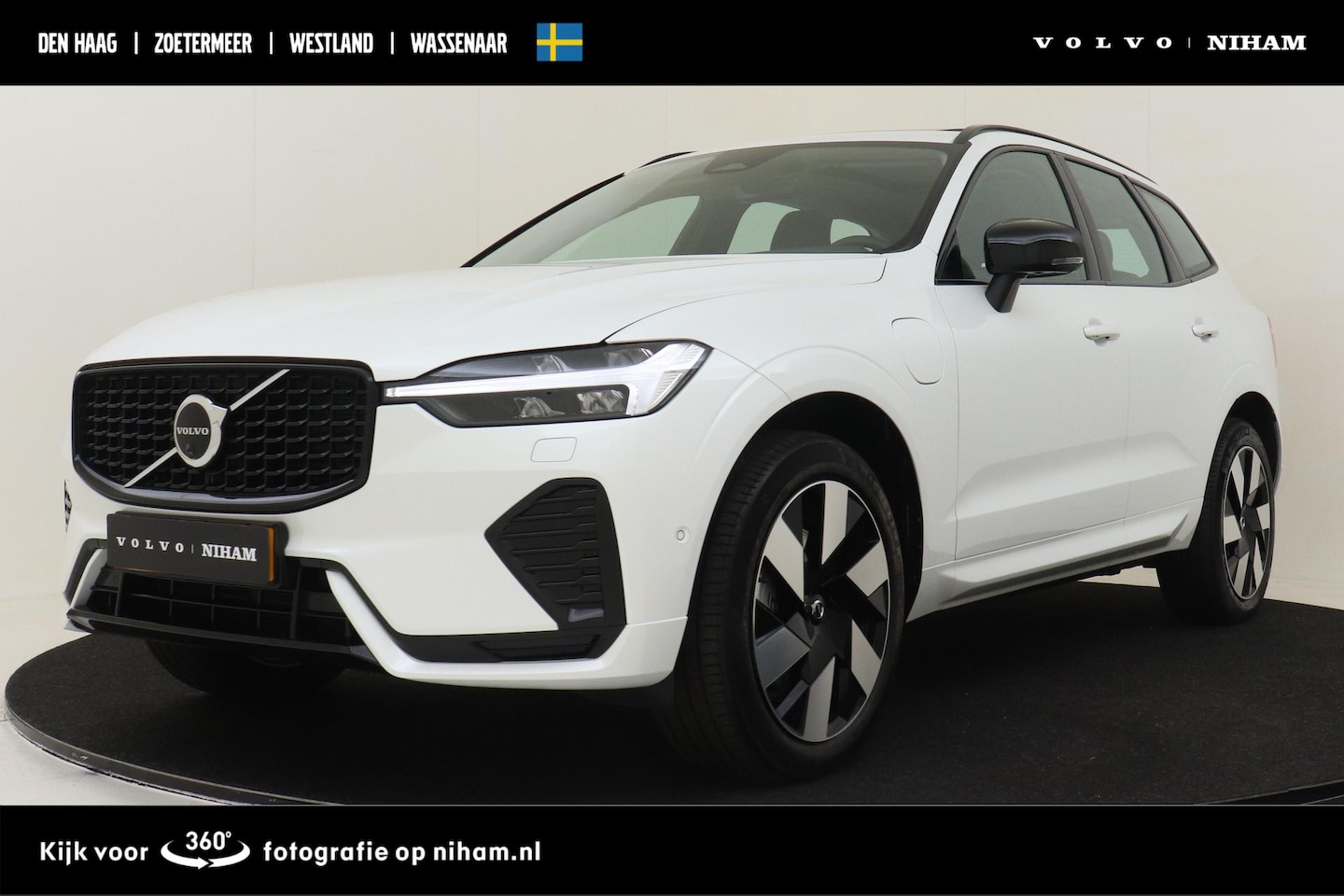 Volvo XC60 - T6 PLUG-IN HYBRID AWD ULTRA DARK -PANO.DAK|HARMAN/KARDON|360°CAM|TREKHAAK|20"|HEAD-UP DISP - AutoWereld.nl