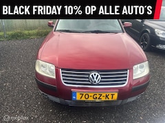 Volkswagen Passat - 1.6 Trendline