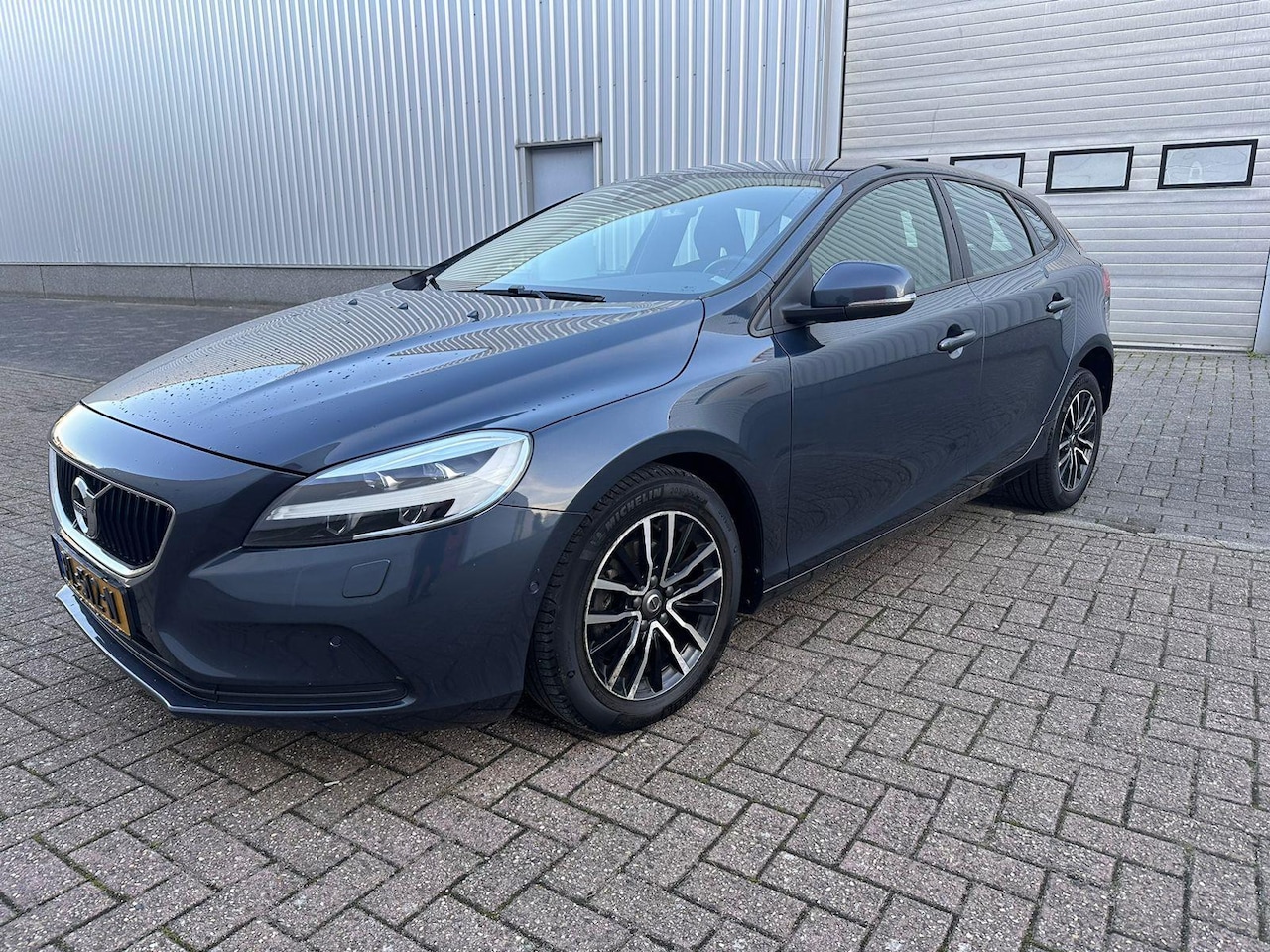Volvo V40 - 2.0 D2 Nordic 2.0 D2 Nordic+ - AutoWereld.nl