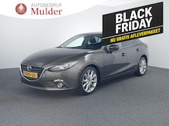 Mazda 3 - 3 2.0 GT-M | Trekhaak | Leer | HUD |