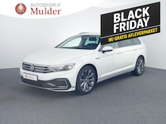 Volkswagen Passat - 1.4 TSI PHEV GTE Business | Matrix IQ | Zwenkhaak | Carplay | 18inch |