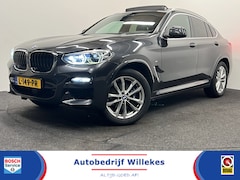 BMW X4 - xDrive30i High Executive | NAVI | PANO | TREKHAAK | STOELVERWARMING | KEYLESS |