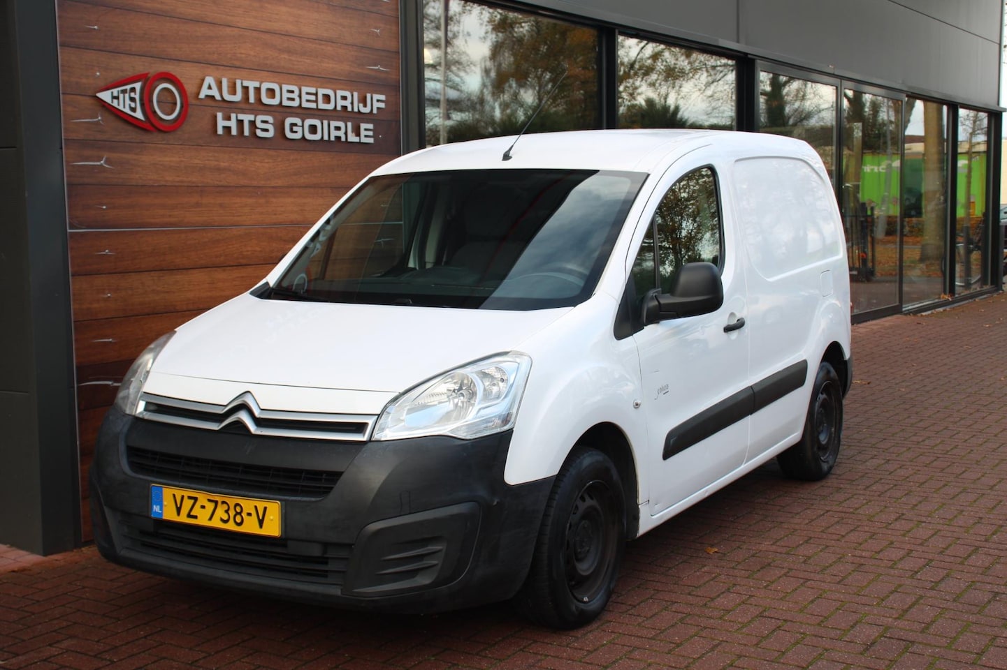 Citroën Berlingo - 1.6 BlueHDI 75 Comfort Euro 6 - AutoWereld.nl